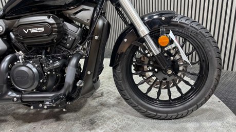 Keeway RKV 2023 ONLY 2K 1 OWNER V TWIN CRUISER BIKE 125CC LEARNER 17