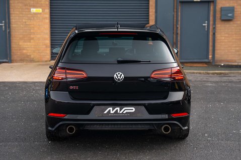 Volkswagen Golf 2.0 Golf GTi Performance TSi 5dr 10