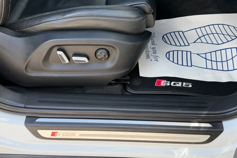 Audi SQ5 SQ5 TDI QUATTRO -£5K FACTORY EXTRAS-FULL SERVICE HISTORY-10 SERVICES-TOWBAR 33