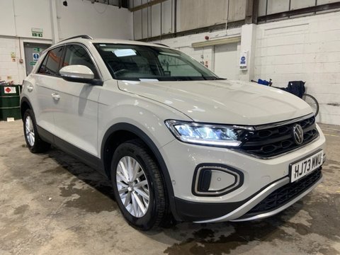 Volkswagen T-Roc LIFE TSI DSG 3
