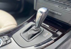 BMW 3 Series 330D M SPORT AUTO 27
