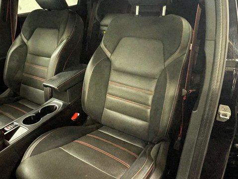 Renault Arkana 1.6 Arkana RS Line E-Tech HEV Auto 5dr 40