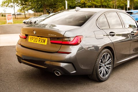 BMW 3 Series 330E M SPORT PHEV 8