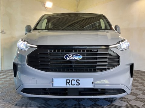 Ford Transit Custom 2.0 320 EcoBlue Limited Crew Van Auto L1 H1 Euro 6 (s/s) 5dr 55