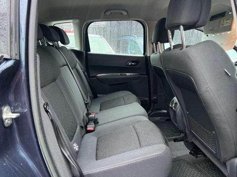 Peugeot 3008 1.6 3008 Active HDi 5dr 22