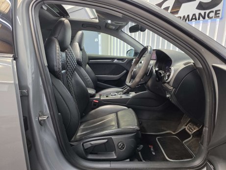 Audi RS3 2.5 TFSI Sportback 5dr Petrol S Tronic quattro Euro 6 (s/s) (400 ps) 31