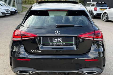 Mercedes-Benz A Class A 180 D AMG LINE PREMIUM PLUS - PAN ROOF -ELECTRIC SEATS 9