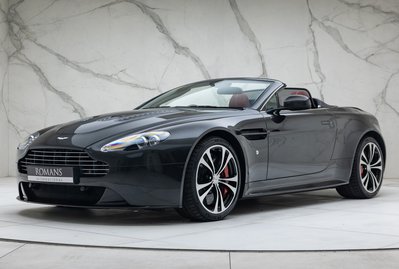 Aston Martin V12 Vantage ROADSTER