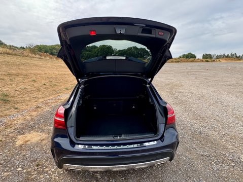Mercedes-Benz GLA Class GLA 220 D 4MATIC AMG LINE PREMIUM PLUS 71