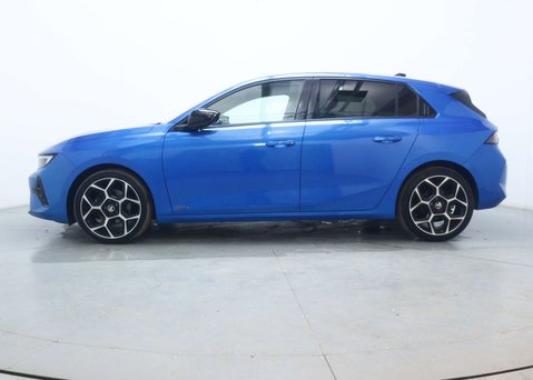 Vauxhall Astra 1.2 Astra Ultimate Turbo Auto 5dr 8