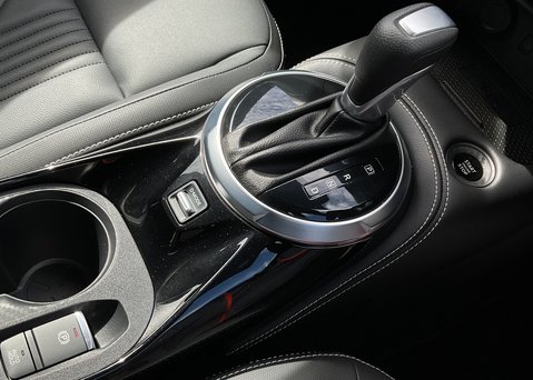 Nissan Juke DIG-T TEKNA DCT 22
