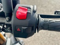 Suzuki GSX GSXS 1000 17