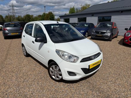 2013 HYUNDAI I10 1.2 CLASSIC EURO 5 5DR YEAR 2013 13 MILEAGE 33,803 MILES TRANSMISSION... photo