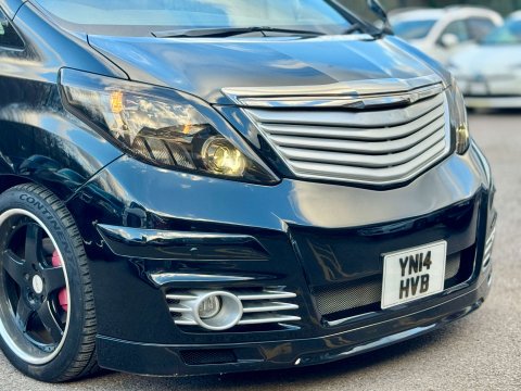 Toyota Alphard GOLDEN EYES II TWIN SUNROOF GRADE 4B WOW 29
