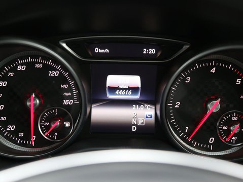 Mercedes-Benz A Class 2.1 A200d AMG Line (Premium) 7G-DCT Euro 6 (s/s) 5dr 14