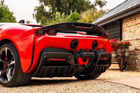 Ferrari SF90 Stradale 4.0T V8 7.9kWh F1 DCT 4WD Euro 6 (s/s) 2dr 9