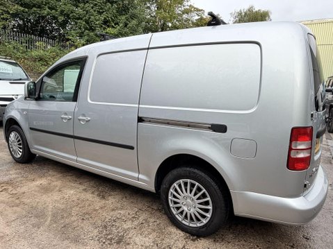 Volkswagen Caddy Maxi 1.6 TDi C20 Maxi Trendline Panel Van 5dr Diesel Manual FWD (152 g/km, 101 b 18
