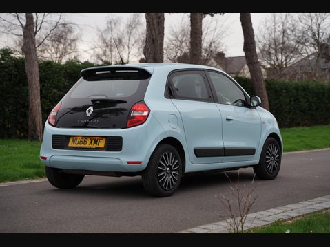 Renault Twingo 1.0 SCe Play Euro 6 5dr 13