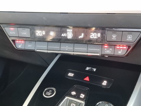 Audi Q4 SPORT 58