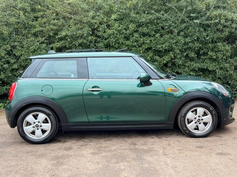 Mini Hatch 1.5 Cooper D Euro 6 (s/s) 3dr 10