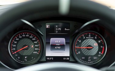 Mercedes-Benz C Class C63 S Coupe 15