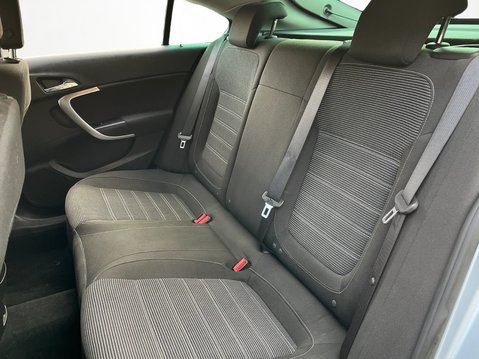 Vauxhall Insignia 1.8i VVT SRi 5dr 33