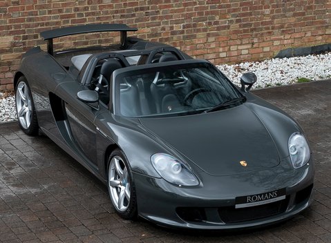 Porsche Carrera GT 8