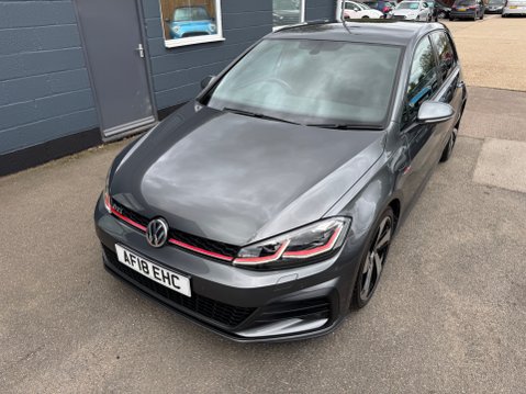 Volkswagen Golf GTI TSI DSG 19