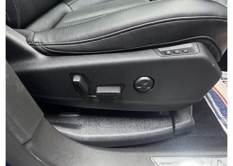 Vauxhall Grandland X 1.5 Turbo D BlueInjection Elite Nav SUV 5dr Diesel Manual Euro 6 (s/s) (130 32