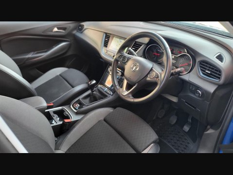 Vauxhall Grandland X GRIFFIN 12