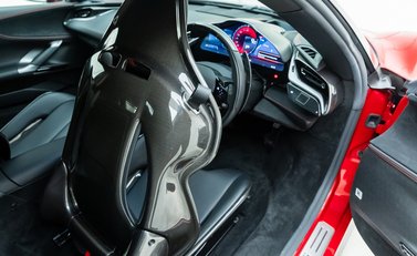 Ferrari SF90 Stradale 14