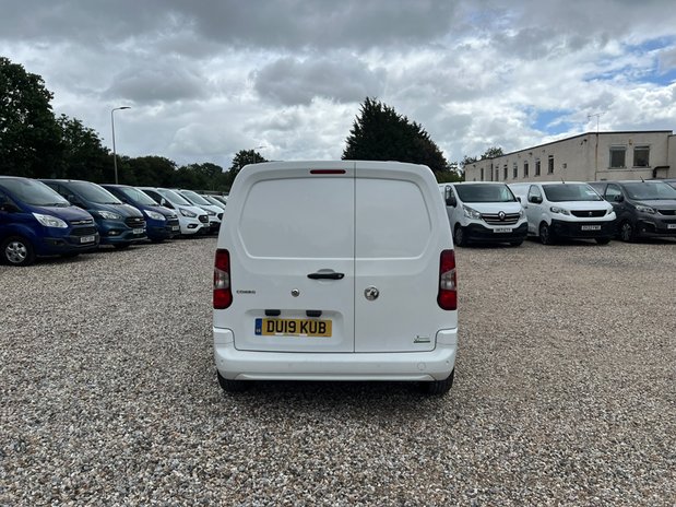 Vauxhall Combo SWB L1H1 Low Roof Sportive 2000 Air Con Sensors Nav EURO 6 NO VAT 7