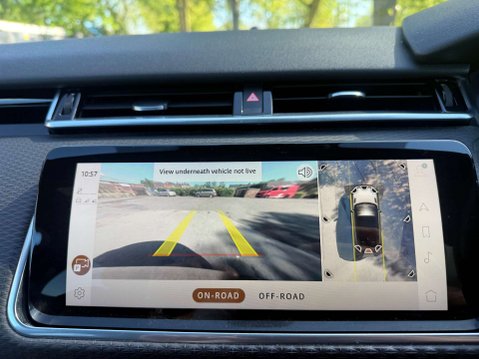 Land Rover Range Rover Velar 2.0 Range Rover Velar R-Dynamic SE D MHEV Auto 4WD 5dr 36
