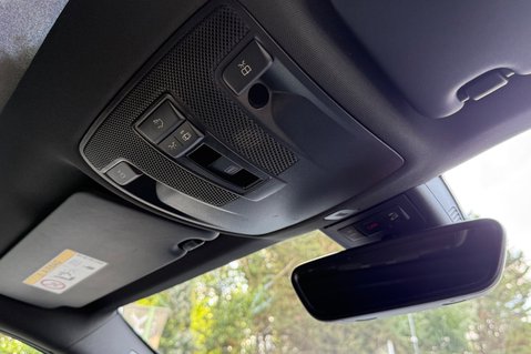 Mercedes-Benz A Class A 200 D SPORT EDITION PLUS - PANORAMIC SUNROOF - DAB DIGITAL RADIO 51