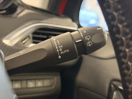 Peugeot 208 1.2 PureTech Allure Premium Euro 6 5dr 18