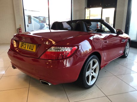 Mercedes-Benz SLK SLK250 CDI BLUEEFFICIENCY AUTOMATIC Good S/History 4