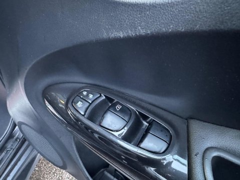 Nissan Juke 1.6 Tekna XTRON Euro 6 5dr 19