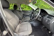 Skoda Rapid SE TSI 27