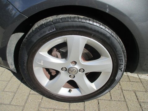 Vauxhall Corsa 1.2i ecoFLEX 16V SXi Euro 5 (s/s) 5dr (A/C) 40