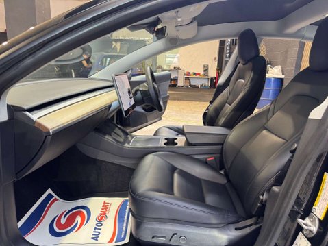 Tesla Model 3 Model 3 Long Range AWD 4WD 4dr 61