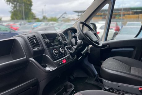 Peugeot Boxer 2.2 BlueHDi 333 S Window Van 5dr Diesel Manual L1 H1 Euro 6 (s/s) (120 ps) 33