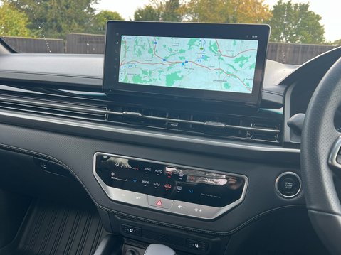 KGM Musso SARACEN 12