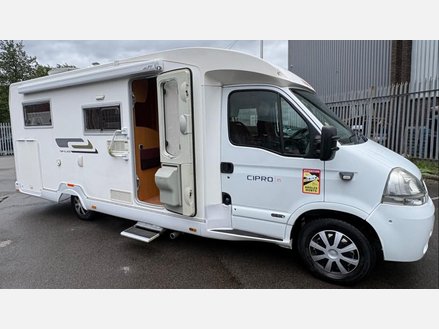 Renault Master 2.5 CI CIPRO 85 TOP-CLASS 4 BERTH AUTOMATIC MOTORHOME