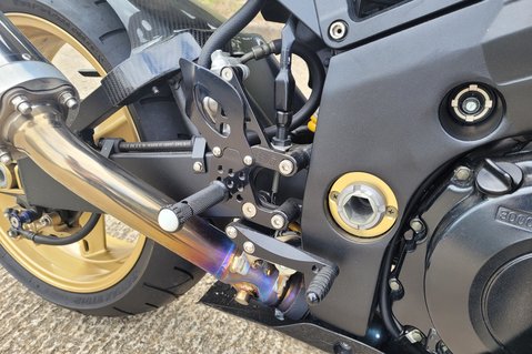 Suzuki GSX-R GSX-R 1000 Limited Black 11