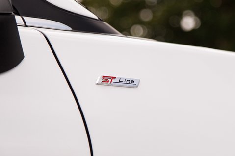 Ford Puma ST-LINE VIGNALE MHEV 8