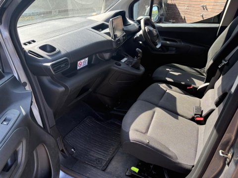 Peugeot Partner BLUEHDI PROFESSIONAL L1 12
