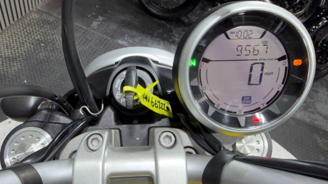 Ducati Scrambler 800 ICON 2016 ONLY 9K LEO VINCE EXHAUST LONG MOT 803CC 34