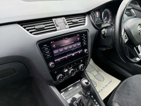 Skoda Octavia 2.0 Octavia SE L TDI Semi-Auto 5dr 10