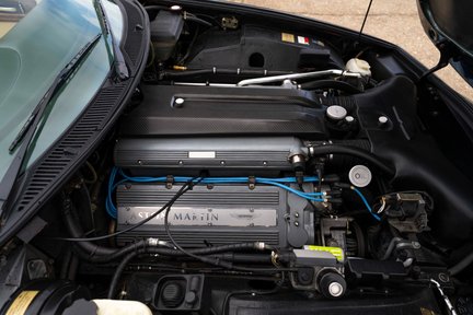Aston Martin V8 Volante LWB 33