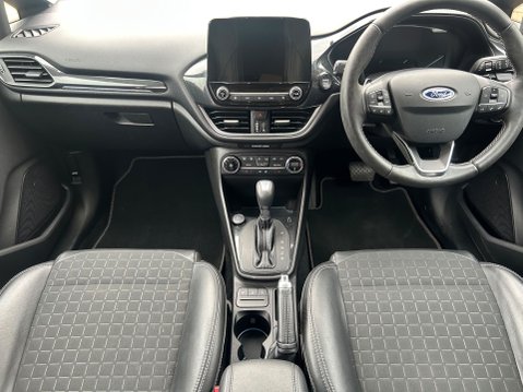 Ford Fiesta ACTIVE X 17